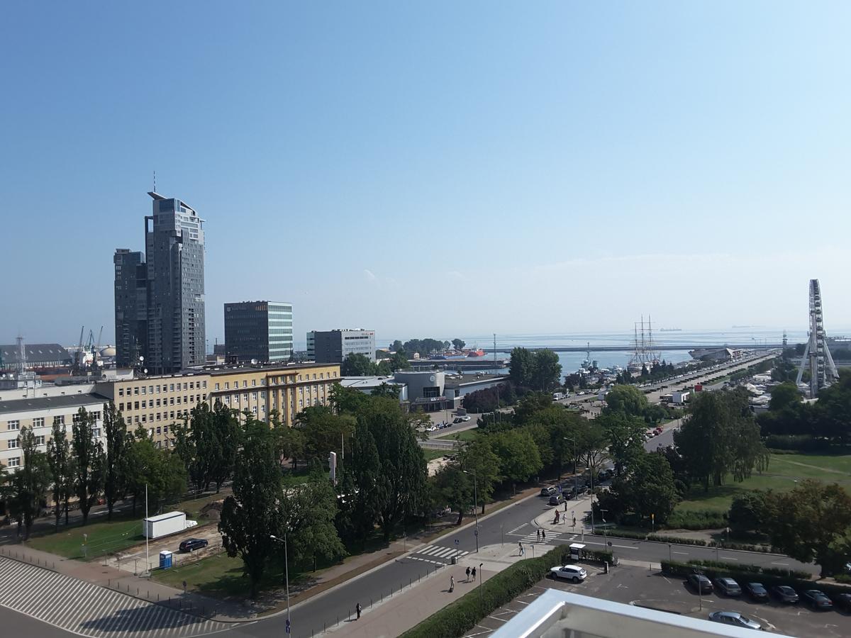 Sloneczny Skwer 13 Apartment กดิเนีย ภายนอก รูปภาพ