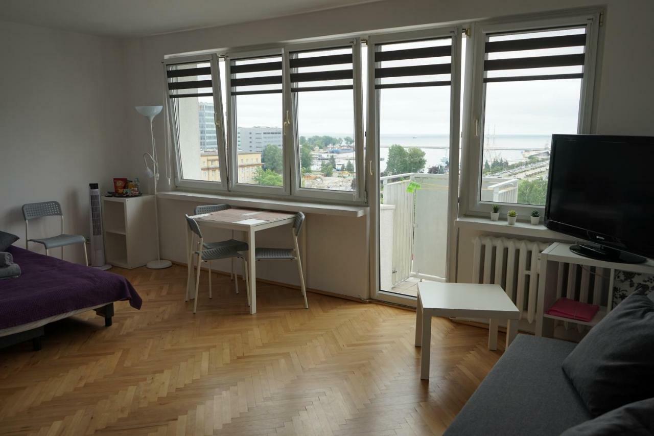 Sloneczny Skwer 13 Apartment กดิเนีย ภายนอก รูปภาพ